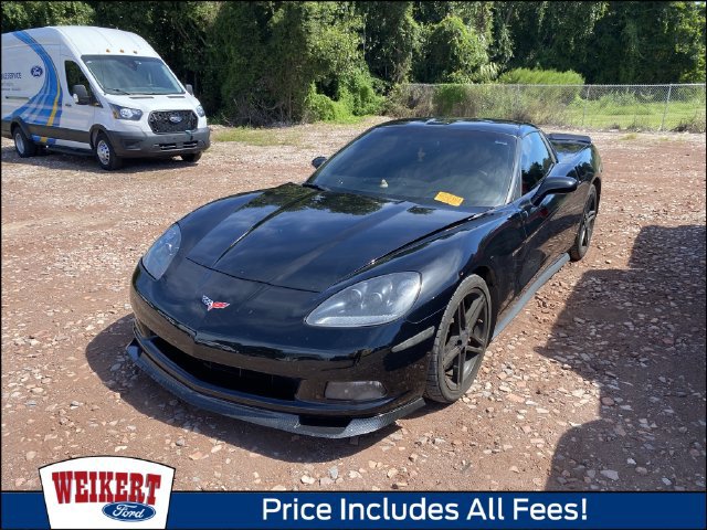 Used 2005 Chevrolet Corvette Coupe w/ Preferred Equipment Group RWD image 1