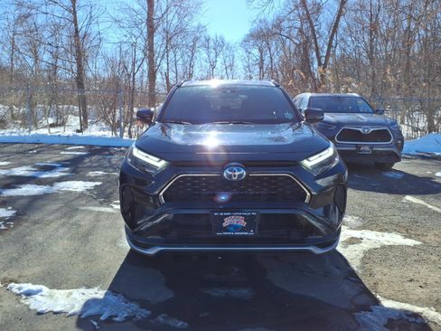 Certified 2022 Toyota RAV4 SE w/ Weather & Moonroof Package image 2