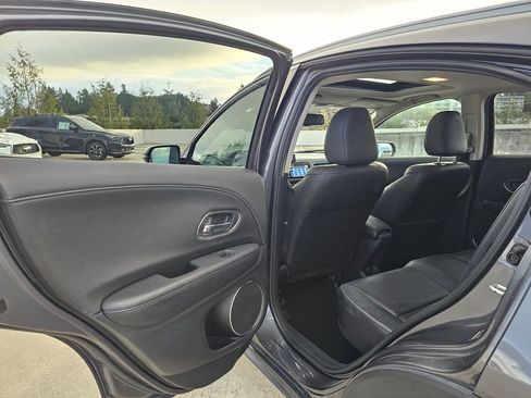 Used 2016 Honda HR-V EX-L image 17