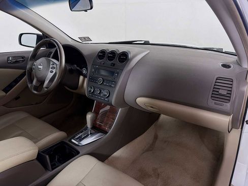 Used 2011 Nissan Altima 2.5 S w/ Convenience Pkg FWD image 22