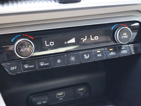 Used 2021 Kia K5 LXS FWD image 22