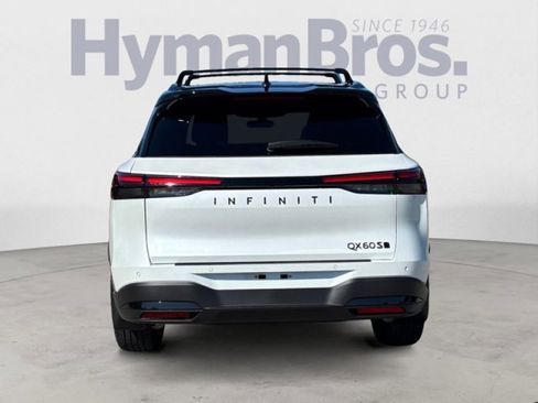 New 2026 INFINITI QX60 Sport w/ Dark Cargo Package AWD/4WD image 4