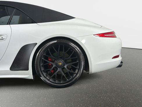 Used 2015 Porsche 911 Carrera 4 GTS AWD/4WD image 16