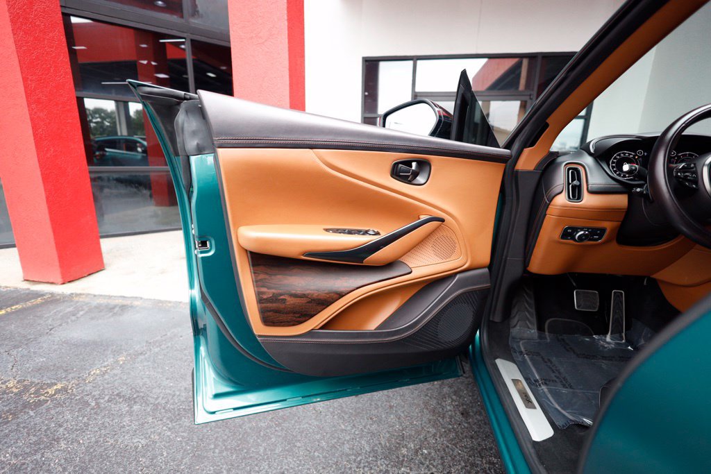 Used 2022 Aston Martin DBX AWD/4WD image 19