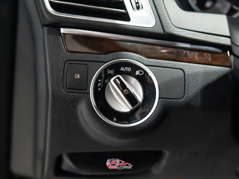 Used 2016 Mercedes-Benz E 550 Cabriolet image 39