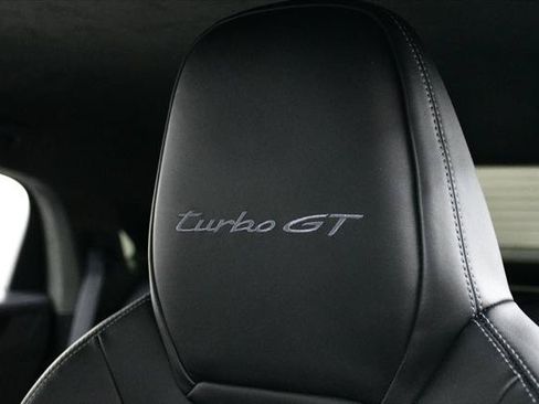Used 2024 Porsche Cayenne Turbo GT AWD/4WD image 42