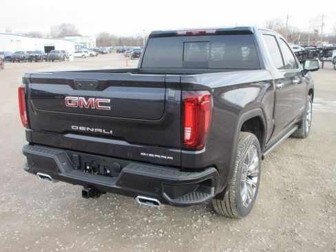 New 2026 GMC Sierra 1500 Denali w/ Denali Reserve Package image 5