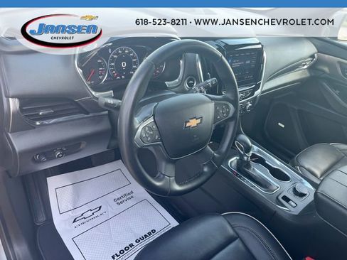 Certified 2023 Chevrolet Traverse Premier FWD image 10