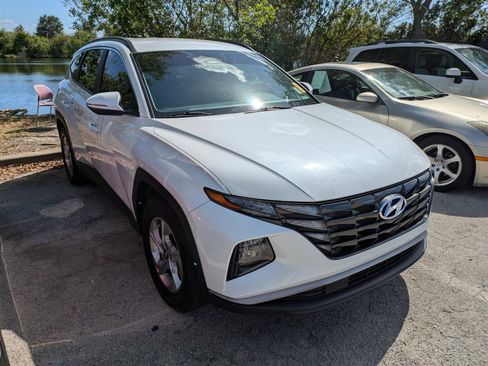 Certified 2022 Hyundai Tucson SEL image 1