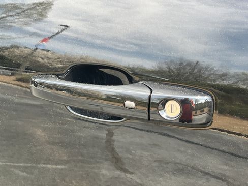 Used 2023 Dodge Durango GT image 31