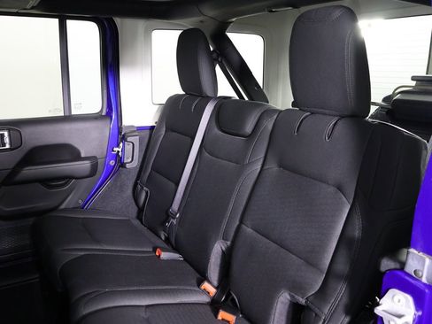 Used 2020 Jeep Wrangler Unlimited Sahara w/ LED Lighting Group image 24