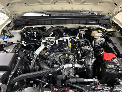 Certified 2026 Ford Bronco Outer Banks AWD/4WD image 32