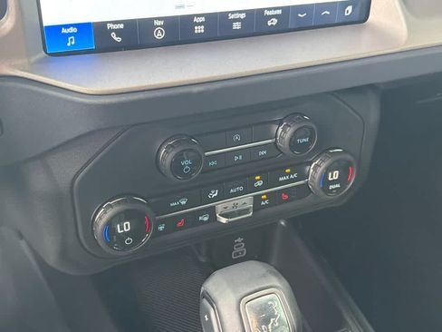 New 2026 Ford Bronco Outer Banks AWD/4WD image 27