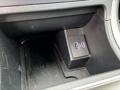 Certified 2024 Ford Edge SEL w/ Convenience Package image 27