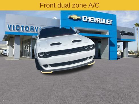 Used 2023 Dodge Challenger SRT Hellcat w/ Driver Convenience Group image 6