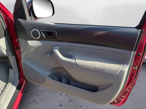 Used 2007 Toyota Tacoma 2WD Regular Cab image 19