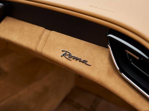 Used 2023 Ferrari Roma image 42