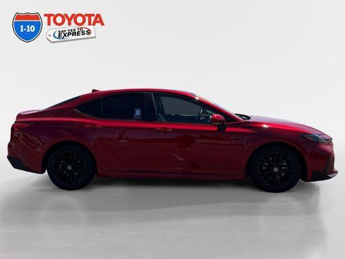 Certified 2025 Toyota Camry SE w/ Convenience Package FWD image 6
