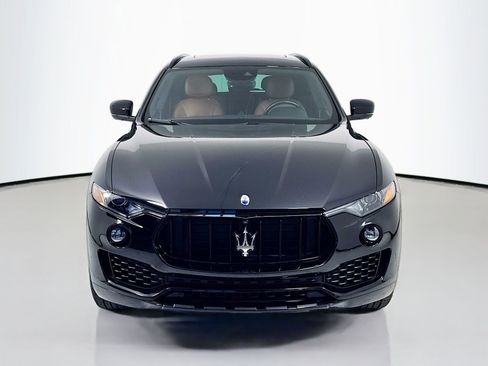 Used 2021 Maserati Levante AWD/4WD image 2