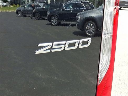 Used 2025 Mercedes-Benz Sprinter 2500 image 23