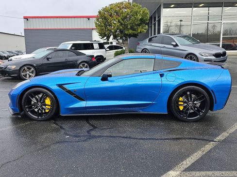 Used 2015 Chevrolet Corvette Stingray Coupe image 2
