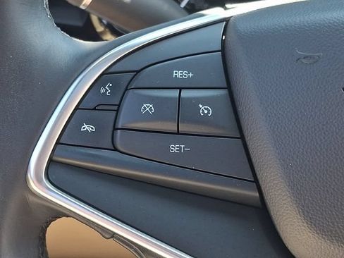 Certified 2018 Cadillac XT5 Luxury w/ Driver Awareness Package AWD/4WD image 22