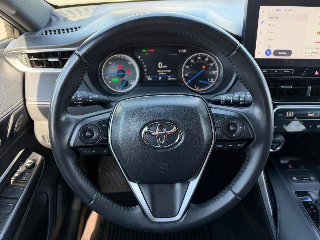 Certified 2023 Toyota Venza Nightshade AWD/4WD image 8