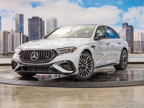 Certified 2026 Mercedes-Benz E 53 AMG e 4MATIC Sedan image 2