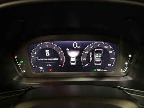 Used 2023 Honda Accord EX image 10