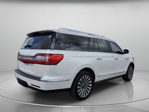 Used 2019 Lincoln Navigator L Reserve AWD/4WD image 9