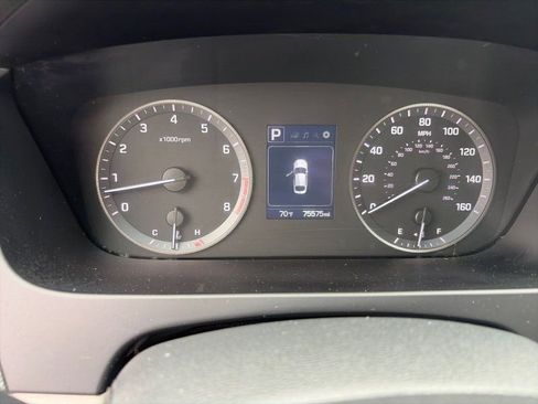 Used 2017 Hyundai Sonata SE FWD image 16