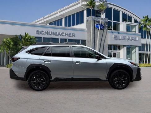 Certified 2025 Subaru Outback Onyx Edition AWD/4WD image 8
