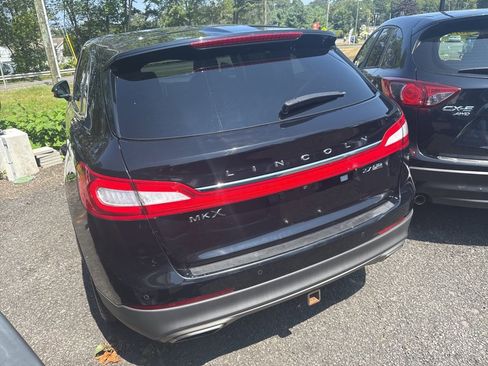 Used 2016 Lincoln MKX Reserve w/ Luxury Package image 6