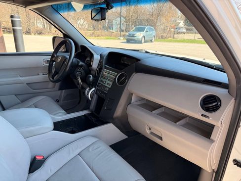 Used 2011 Honda Pilot EX-L image 18