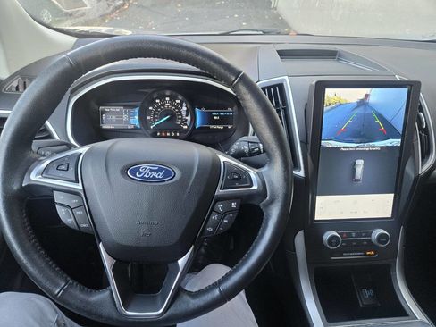 Used 2021 Ford Edge SEL image 14