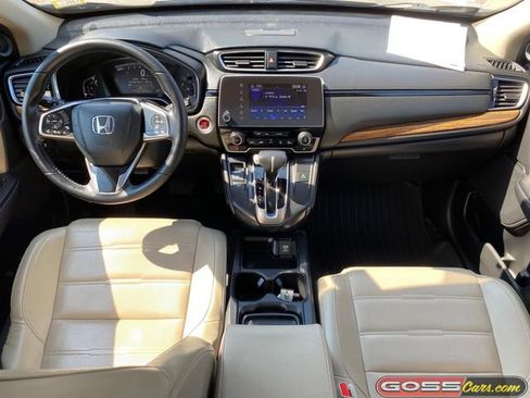 Used 2018 Honda CR-V Touring image 10