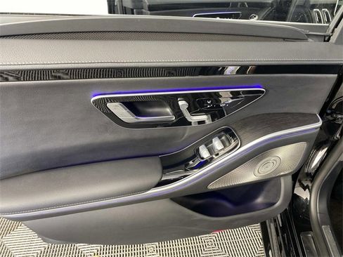 Used 2022 Mercedes-Benz S 500 4MATIC image 27