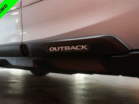 Used 2020 Subaru Outback Limited image 76