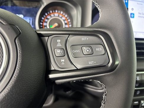 New 2025 Jeep Gladiator Sport w/ Premium Package image 28
