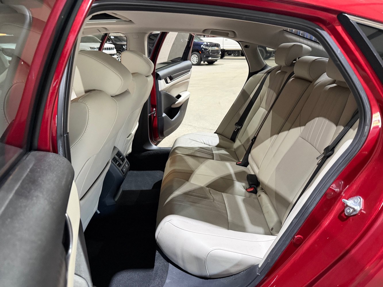 Used 2021 Honda Accord EX-L image 16