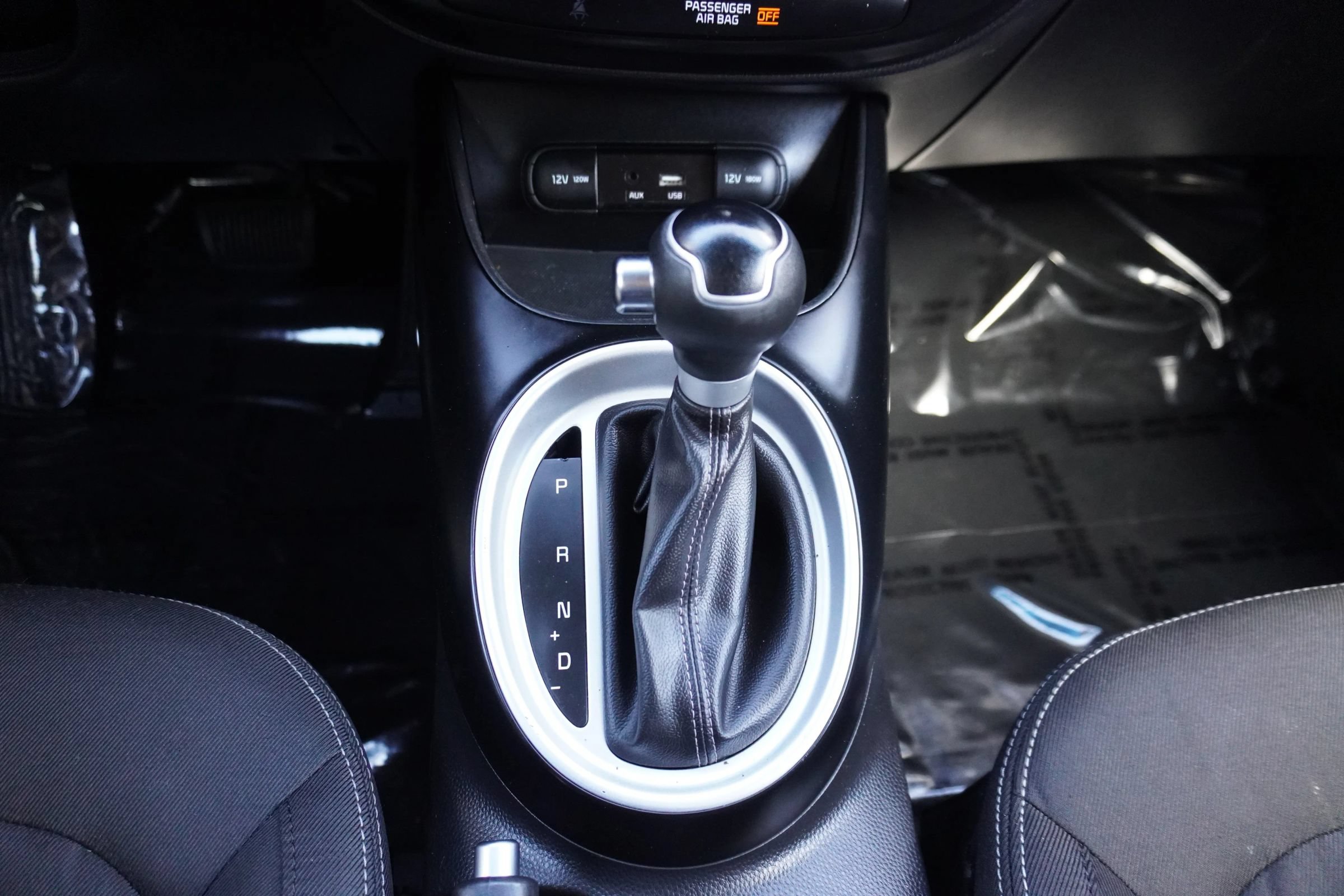 Used 2018 Kia Soul + FWD image 21