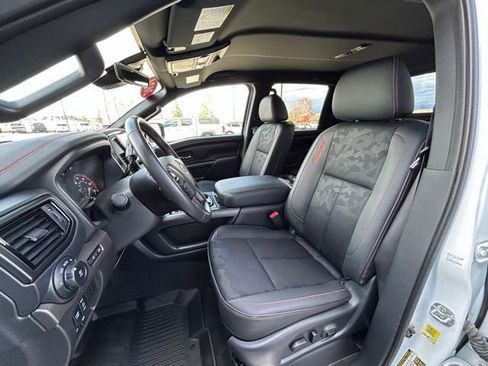 Used 2024 Nissan Titan PRO-4X w/ Pro-4x Utility Package AWD/4WD image 28