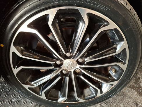 Used 2016 Toyota Corolla S image 3