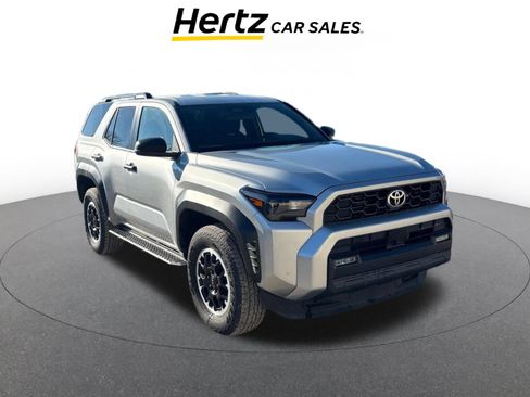 Used 2025 Toyota 4Runner SR5 image 1
