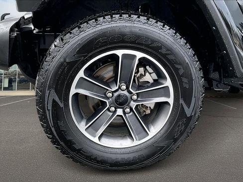 Used 2023 Jeep Wrangler Sahara w/ Cold Weather Group image 8