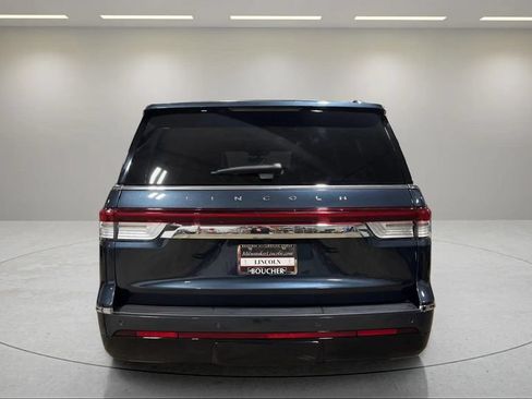 Certified 2022 Lincoln Navigator L Reserve AWD/4WD image 4