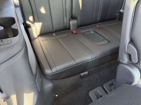 Used 2025 INFINITI QX60 Luxe image 54