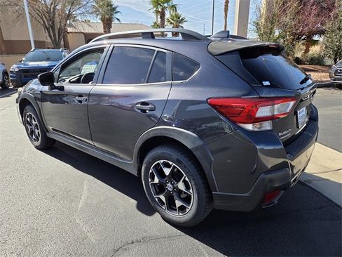 Used 2018 Subaru Crosstrek 2.0i Premium image 6