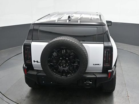 Used 2025 GMC Hummer EV 3X w/ LPO, Dark Essentials Package AWD/4WD image 28