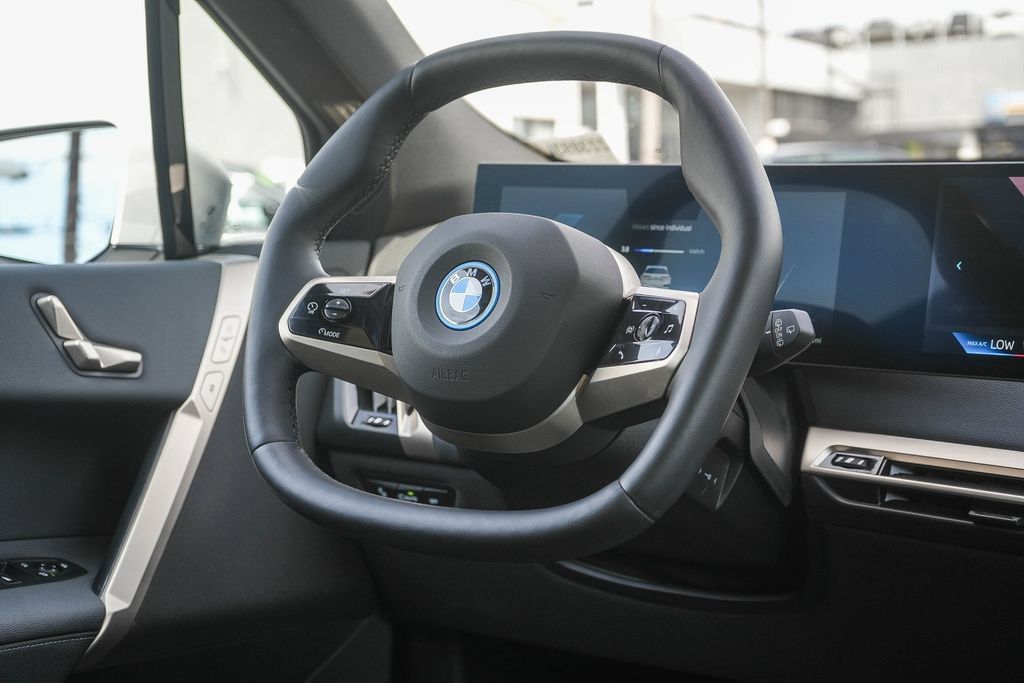 Certified 2024 BMW iX xDrive50 w/ Sport Package AWD/4WD image 15